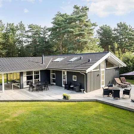 3 Bedroom Stunning In Nykobing Sj * Nakke